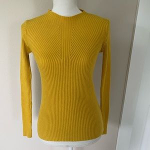 Italian Yellow Stretch Sweater sz M
